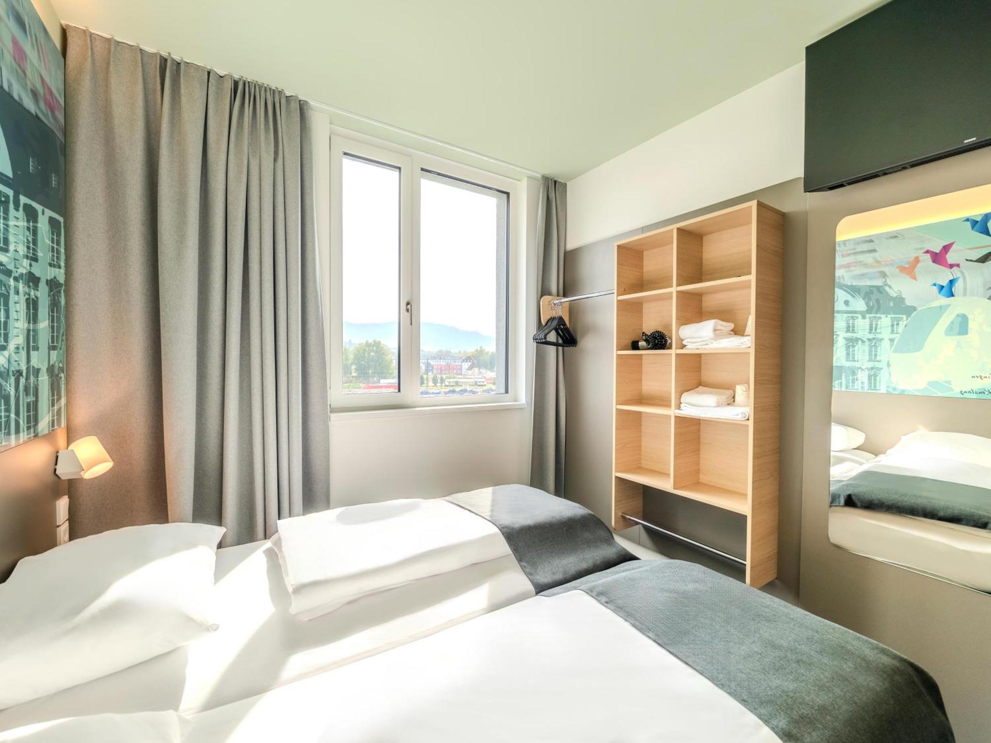 B&B Hotel Offenburg-Hbf Экстерьер фото