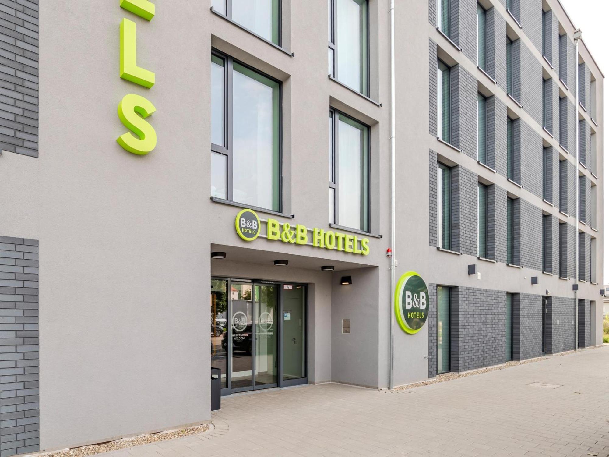 B&B Hotel Offenburg-Hbf Экстерьер фото